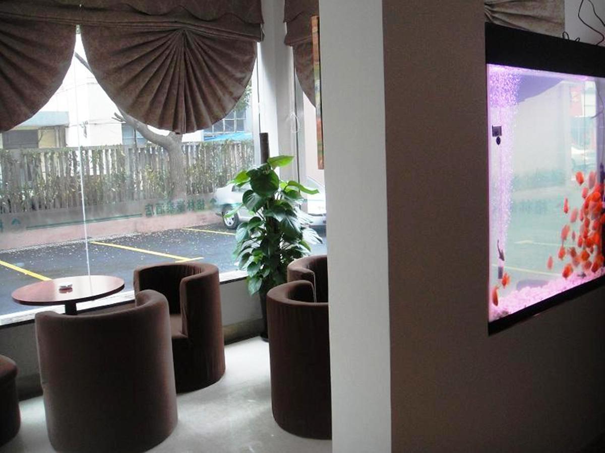 Hotel Greentree Inn Shanghai Pudong Airport Town Express Hotel Shanghai
