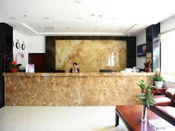 Greentree Inn Shanghai Pudong Airport Town Express Hotel Hotel 2*