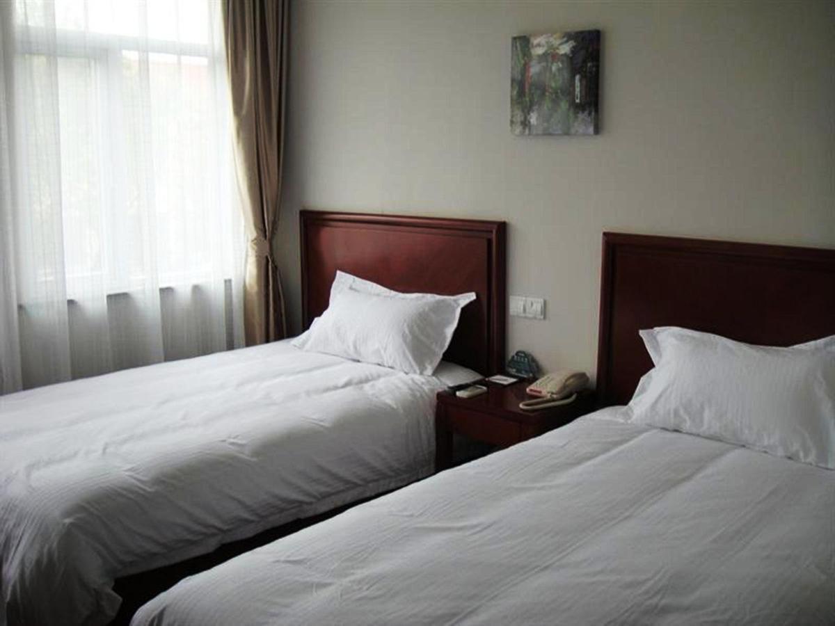 Hotel Greentree Pudong Airport Town Express Shanghai