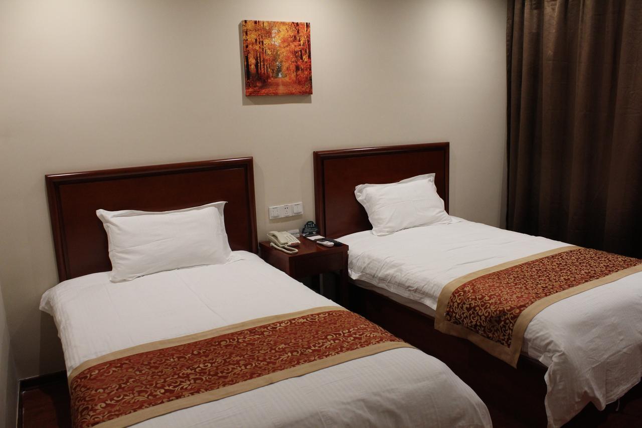 Greentree Pudong Airport Town Express Hotel Shanghai